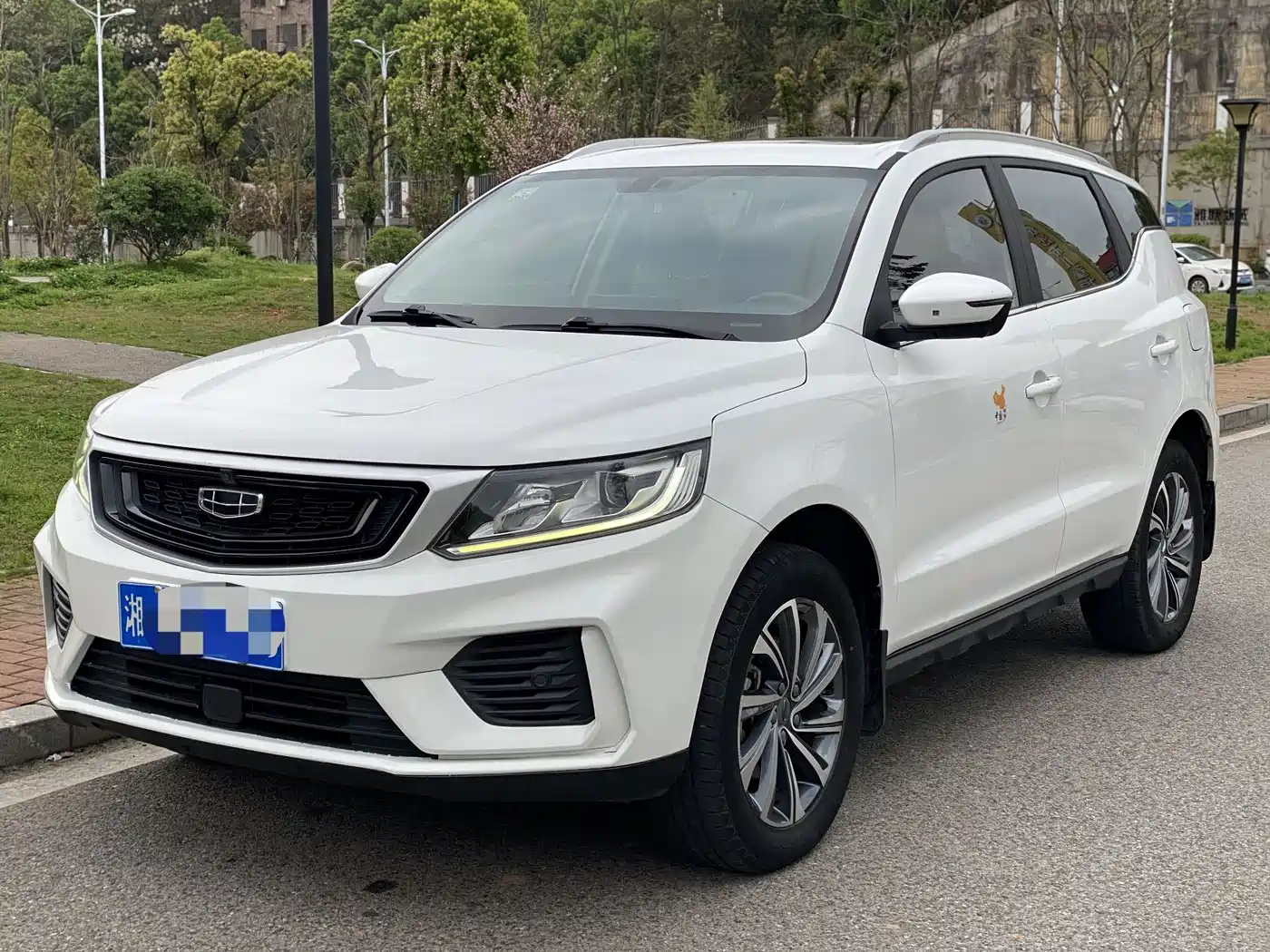 GEELY AUTOMOBILE VISION X6