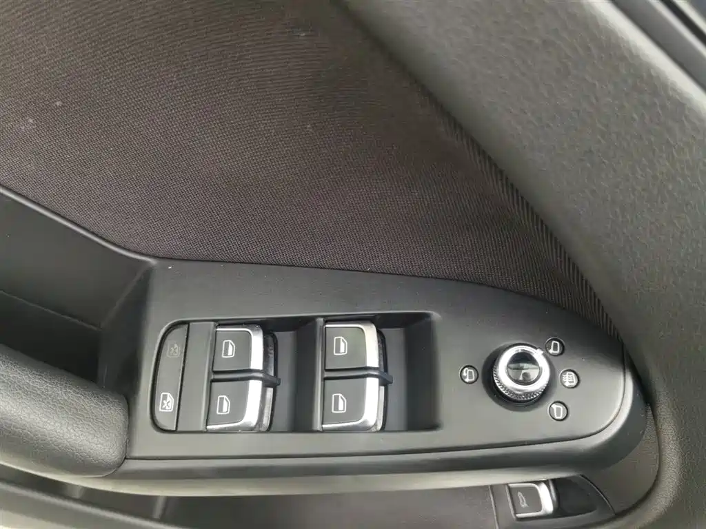 Audi A4L 2016 35 TFSI Collector's Edition Automatic Standard фото 9