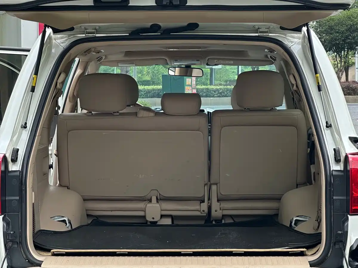 Toyota Land Cruiser (Import) 2016 2015 4.0L V6 Middle East Limited Edition