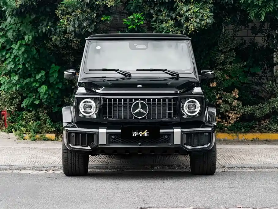 Mercedes-Benz G-Class AMG 2025 AMG G 63 фото 2