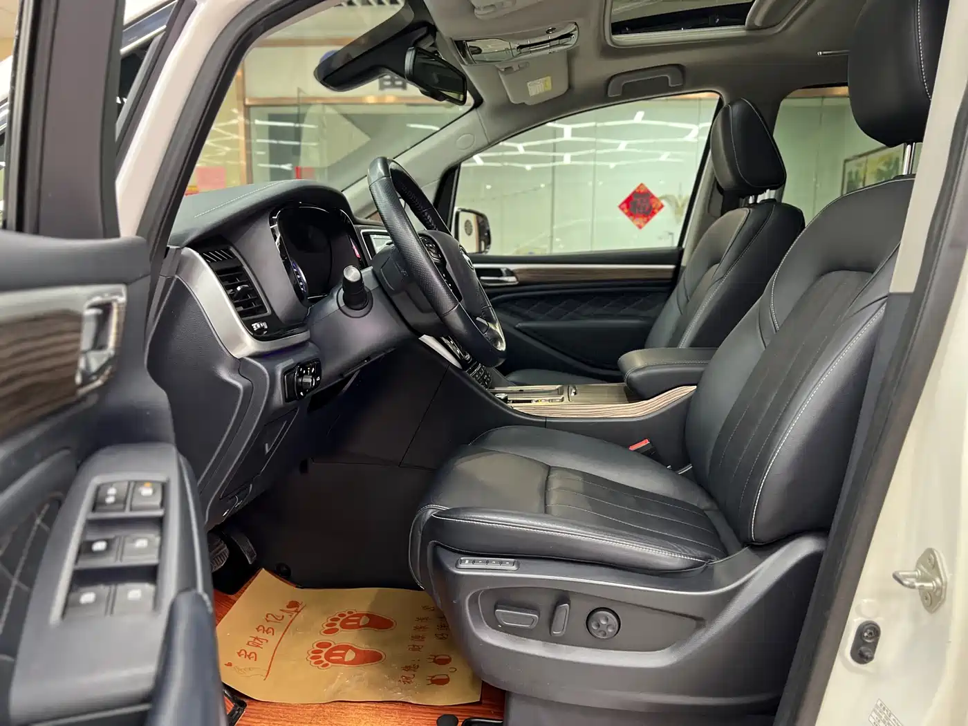 GAC Trumpchi Trumpchi M8 2020 Pilot 390T Ultimate Edition фото 2