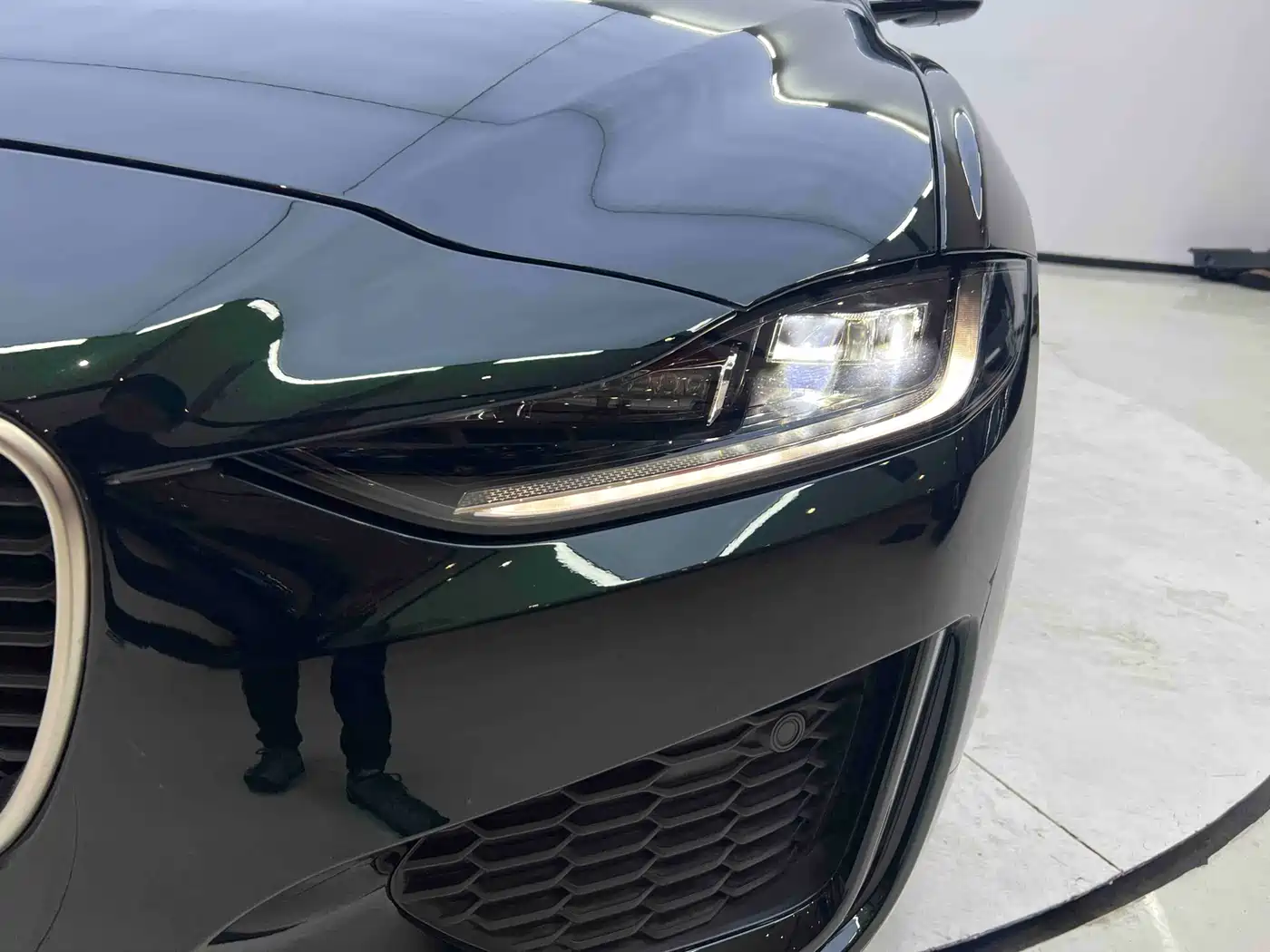 JAGUAR XEL