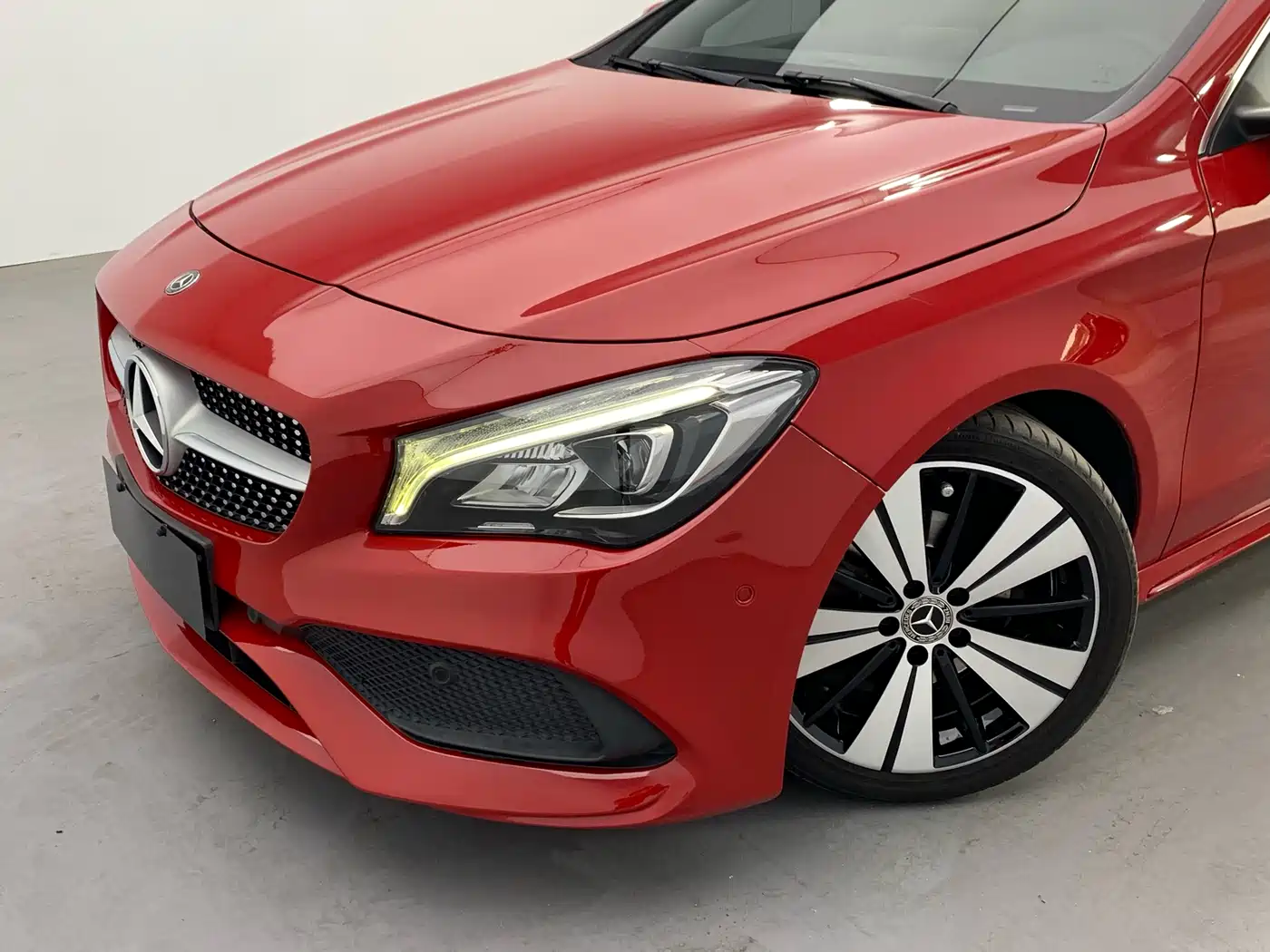 Mercedes-Benz CLA (Import) 2017 Facelift CLA 200 Style фото 7