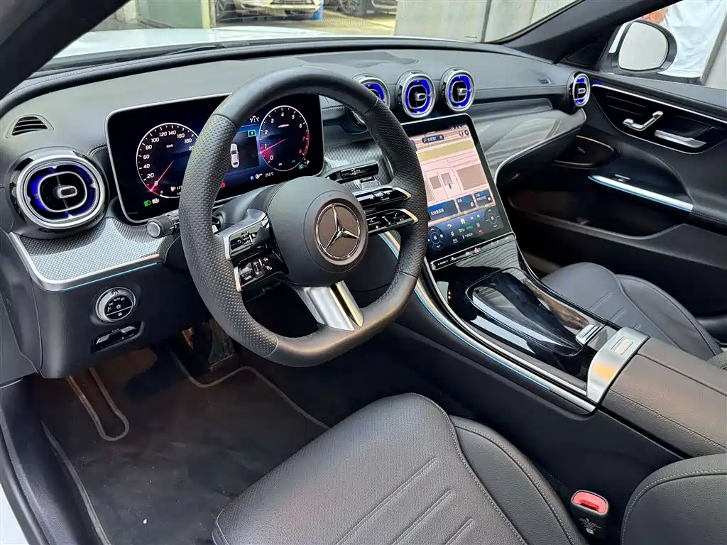 Mercedes-Benz C-Class 2024 Second Facelift C 260 L Sport фото 33