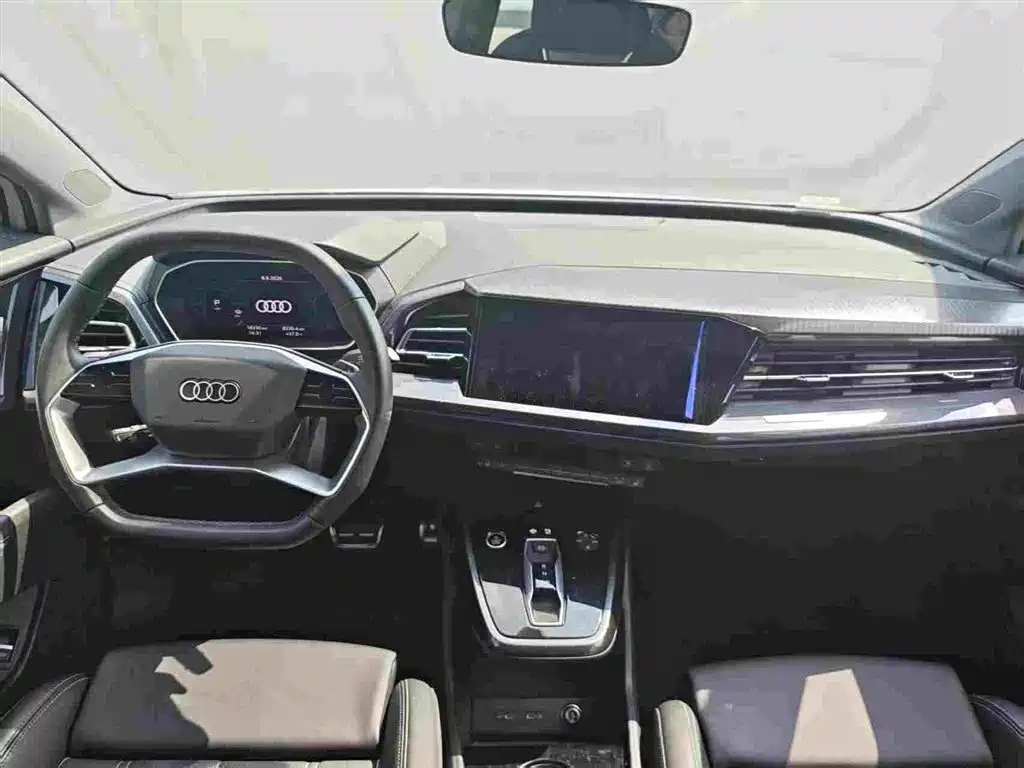 Audi Q4 e-tron 2025 2024 40 e-tron Creation Edition