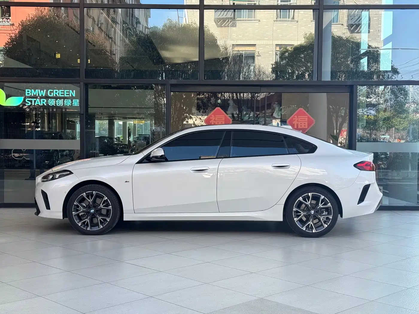 BMW 2 Series 2025 225L M Sport Package фото 3
