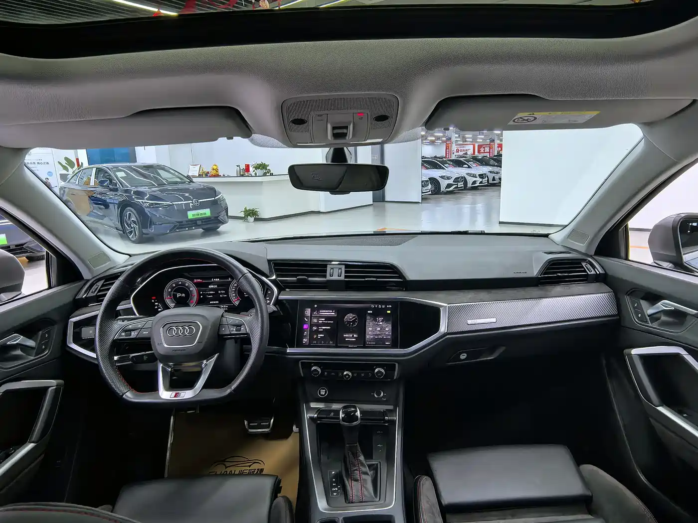 Audi Q3 Sportback 2022 Model 40 TFSI RS Kit Speed Edition фото 6