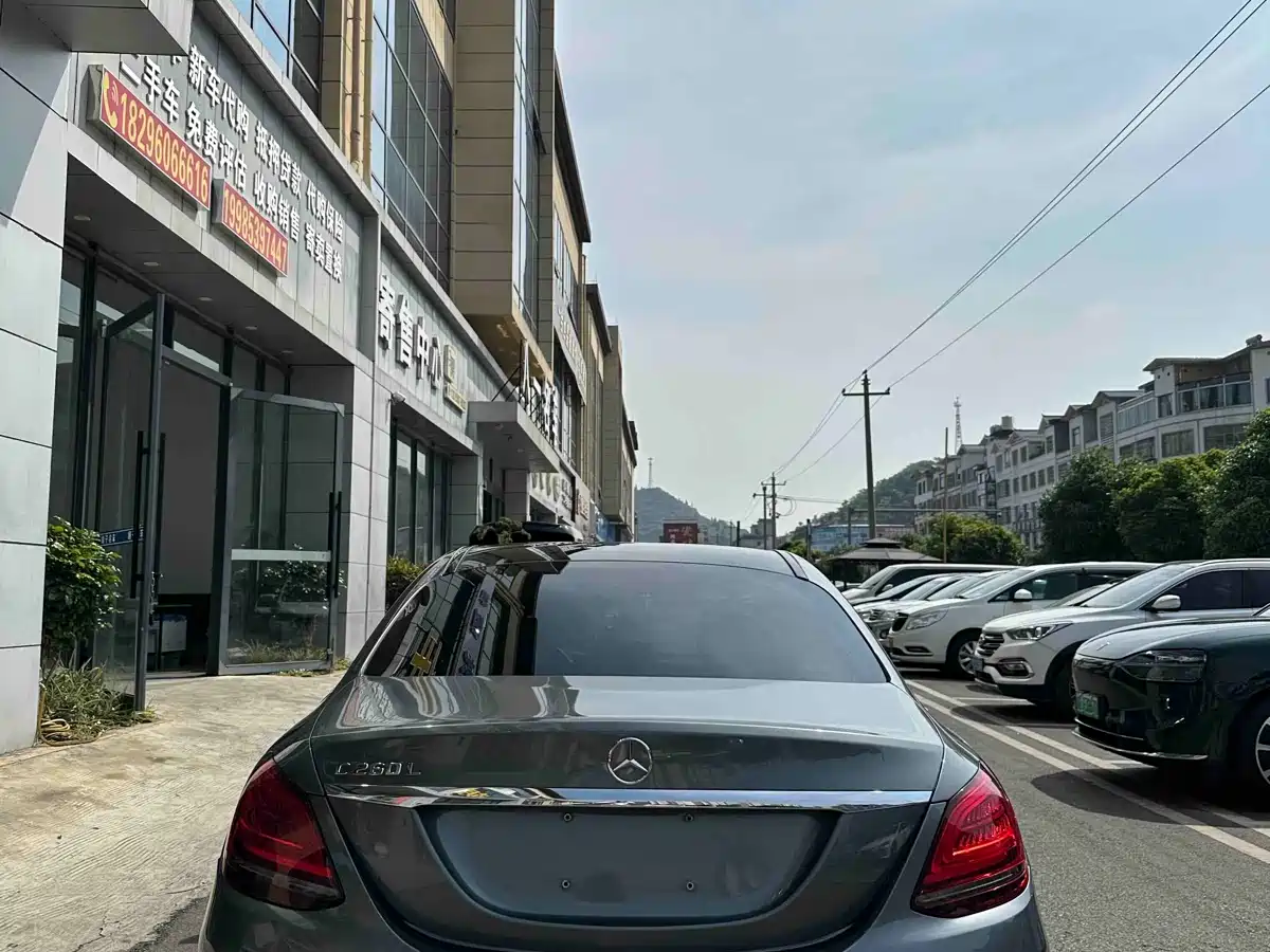 Mercedes-Benz C-Class 2019 Facelift C 260 L Sport фото 8