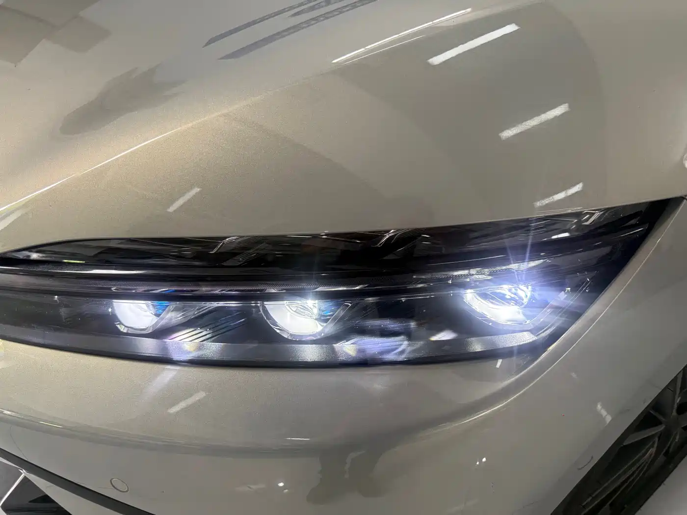 BYD HAN