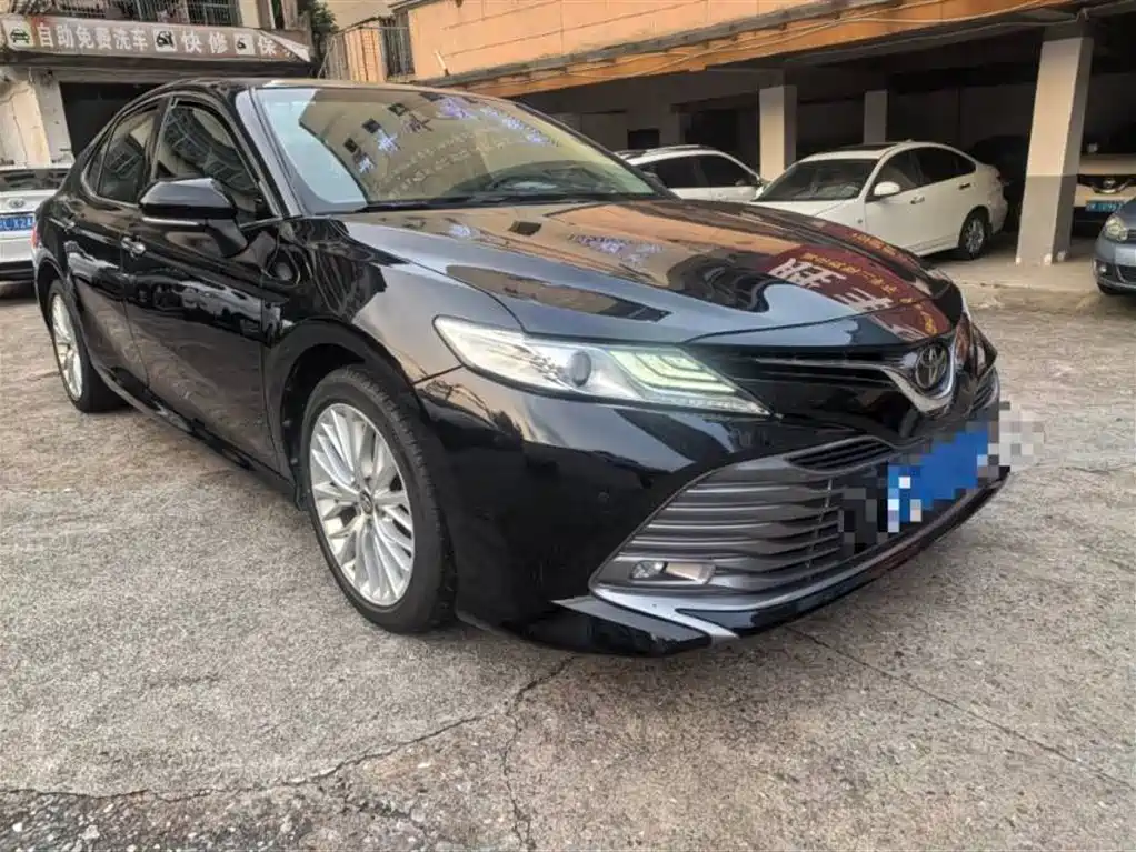 Toyota Camry 2019 2.5G Luxury Edition China VI фото 2