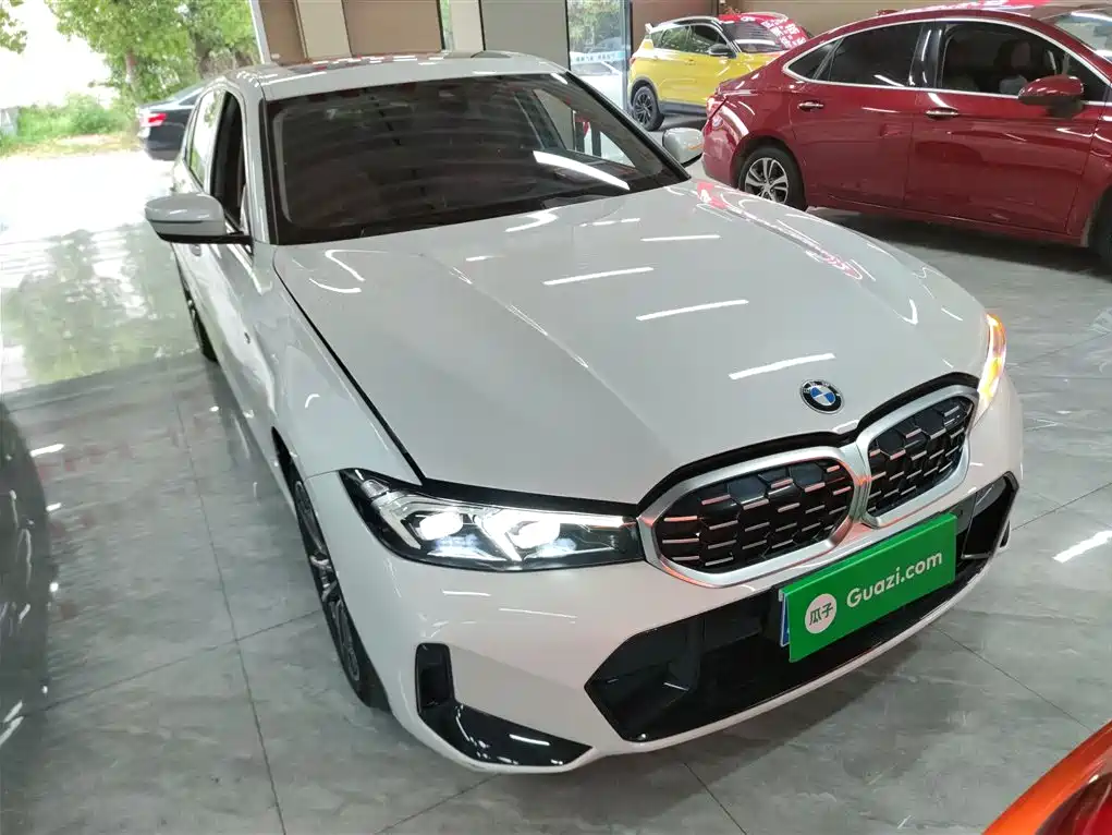 BMW 3 Series 2023 325Li M Sport Package фото 4