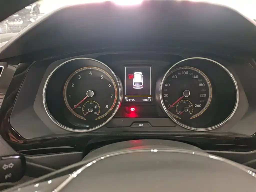 Volkswagen Tiguan L 2020 330TSI Auto 2WD Panorama Comfort China VI фото 5