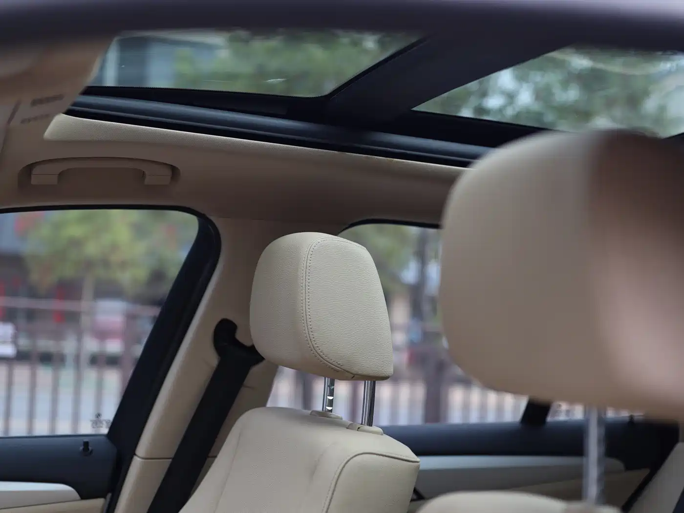 BMW X1 (Import) 2012 sDrive18i Luxury фото 16