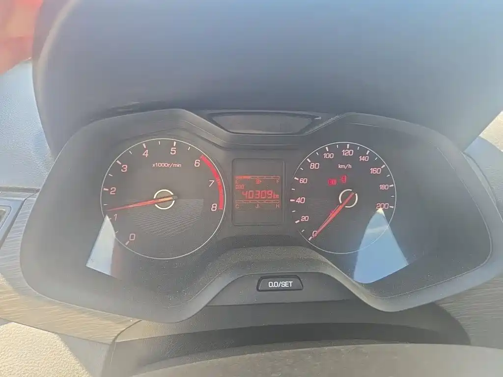 Baojun 310W 2018 2017 1.2L Manual Value Edition (China V)