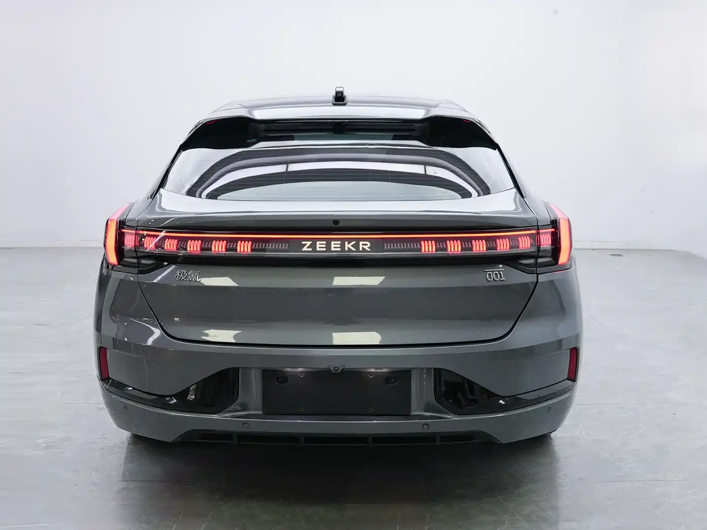 ZEEKR EXTREME KRYPTON 001