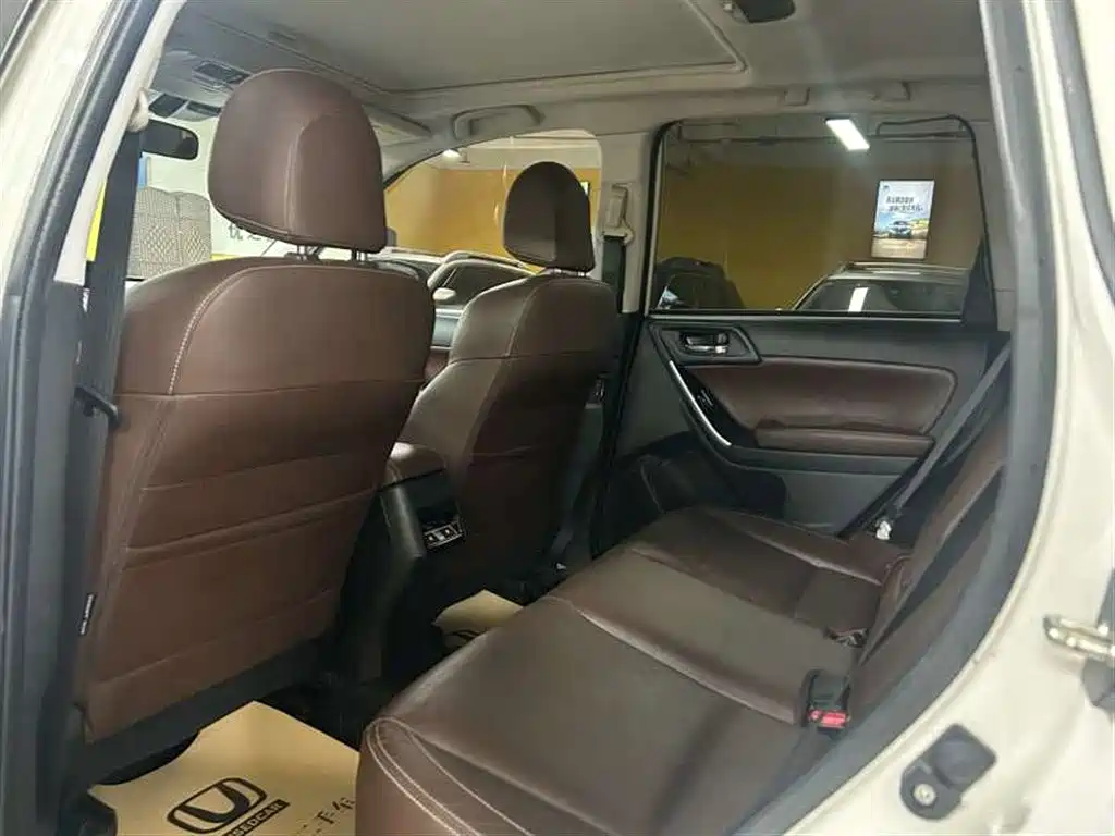 SUBARU FORESTER