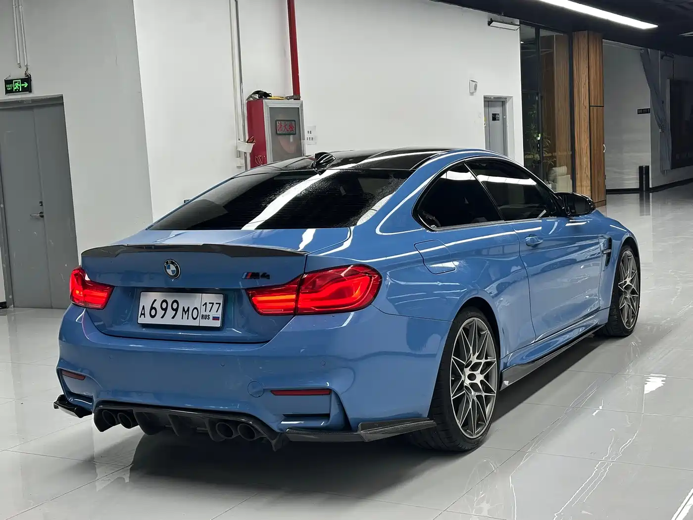 BMW M4 2018 M4 Coupe Fans Limited Edition фото 6