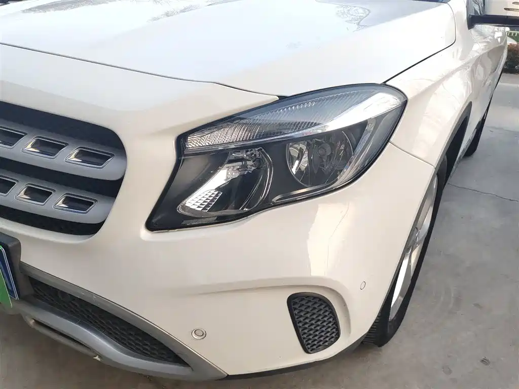 Mercedes-Benz GLA 2017 GLA 200 Dynamic фото 24