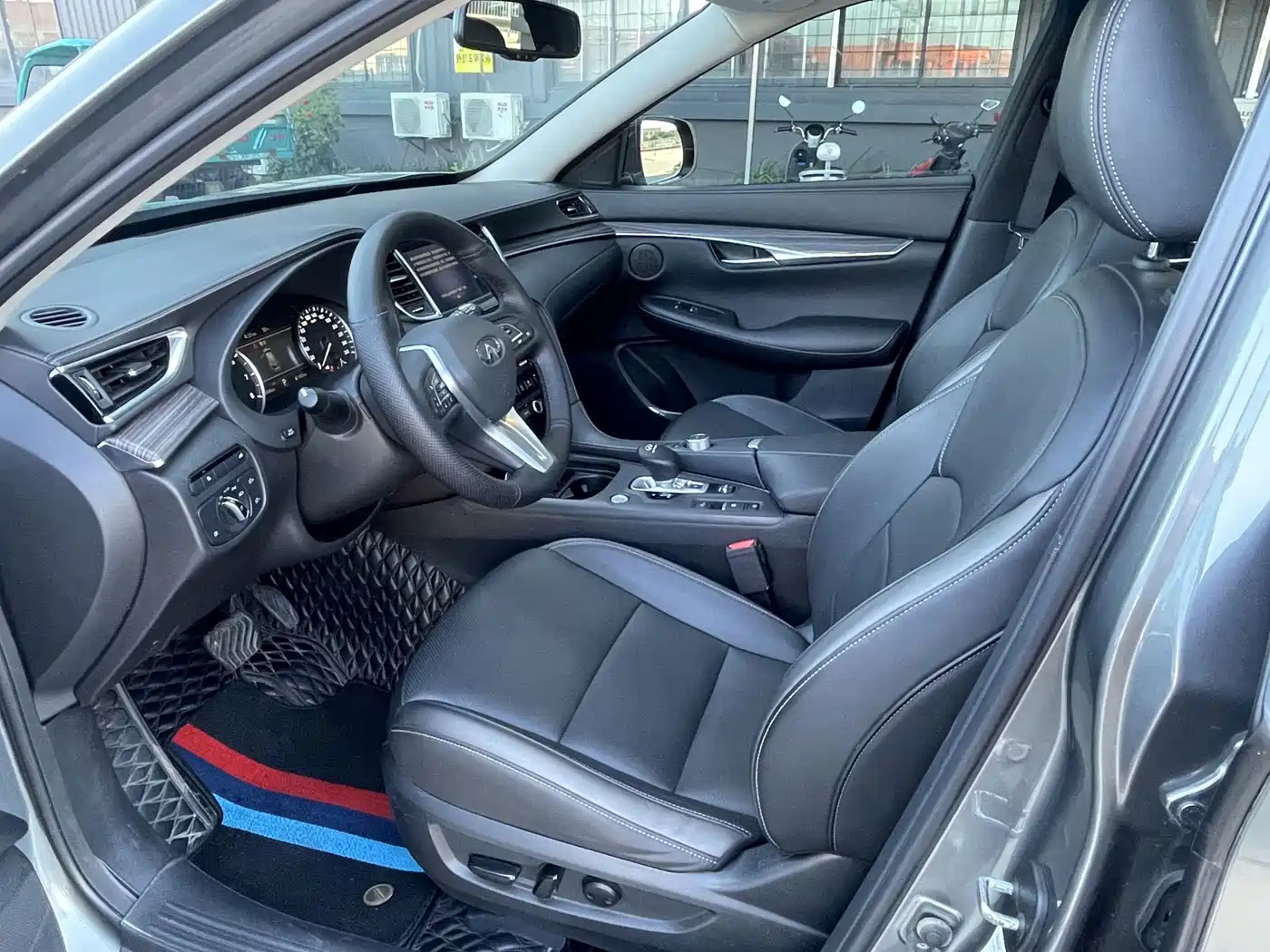 Infiniti QX50 2022 2020 Facelift 2.0T 4WD Elite Edition