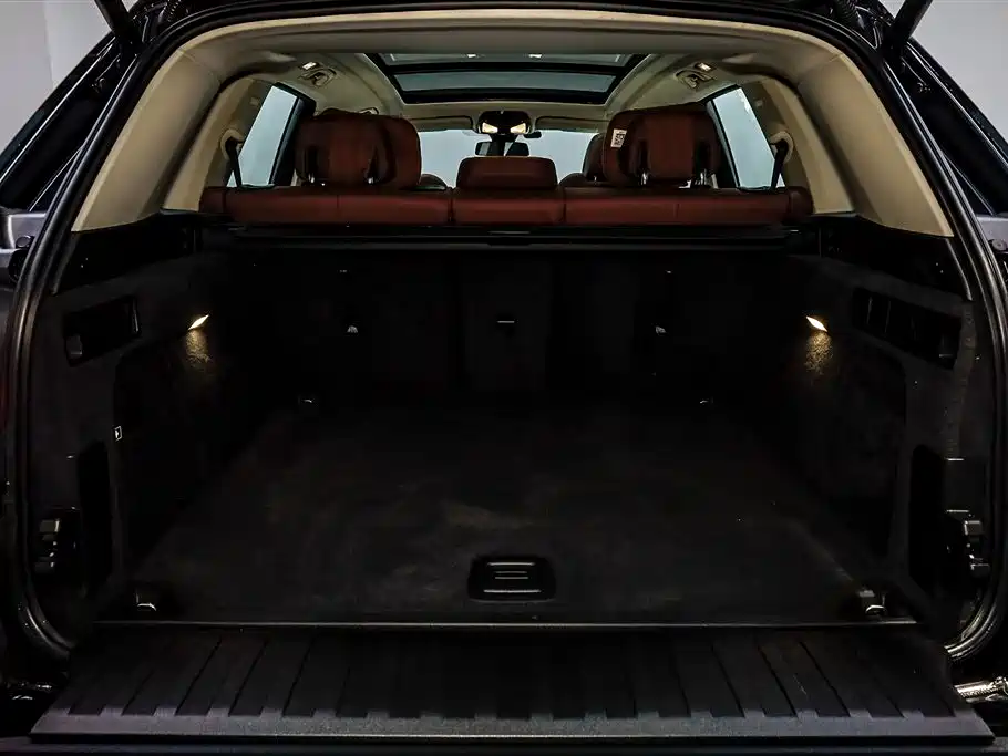 BMW X5 (IMPORTED)