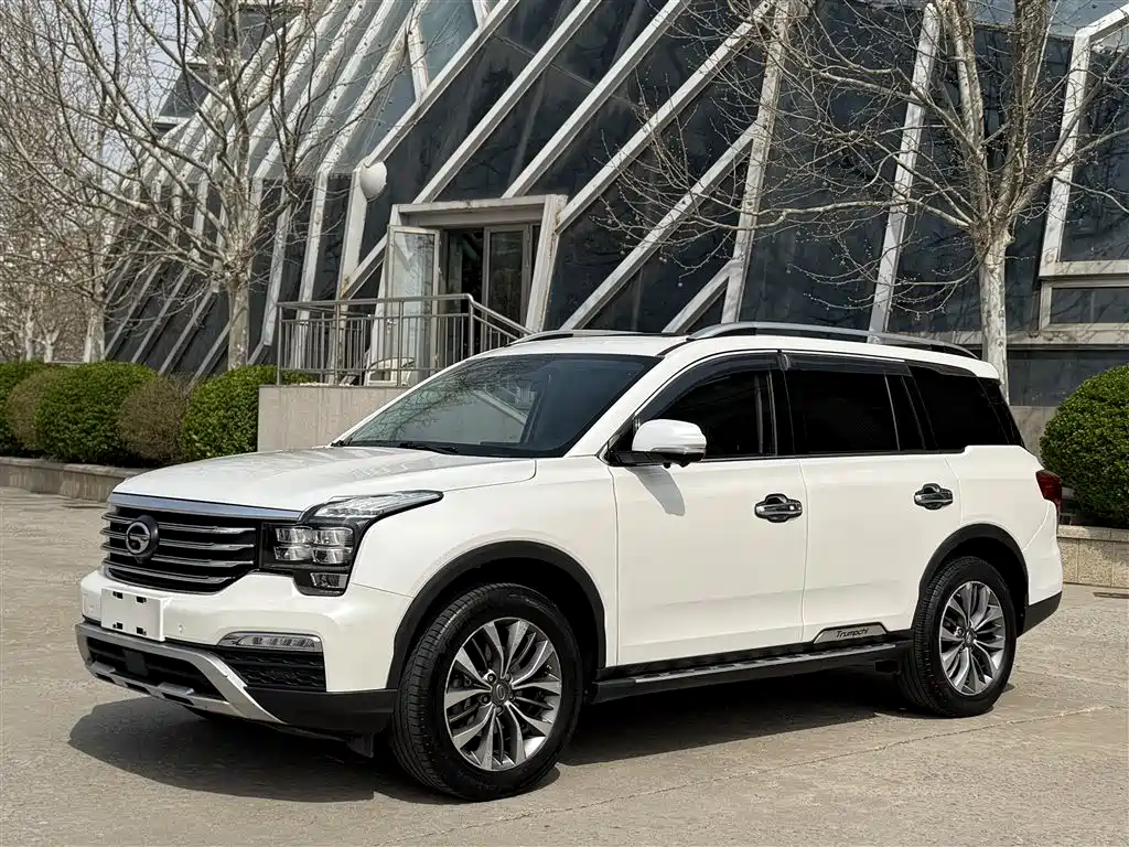 GAC Trumpchi Trumpchi GS8 2017 320T 2WD Luxury Smart Connect (7-seater)