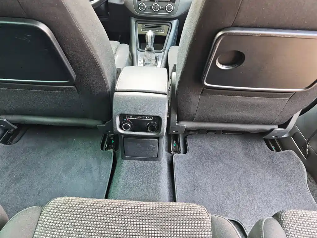 Volkswagen Sharan 2014 2013 1.8TSI Standard