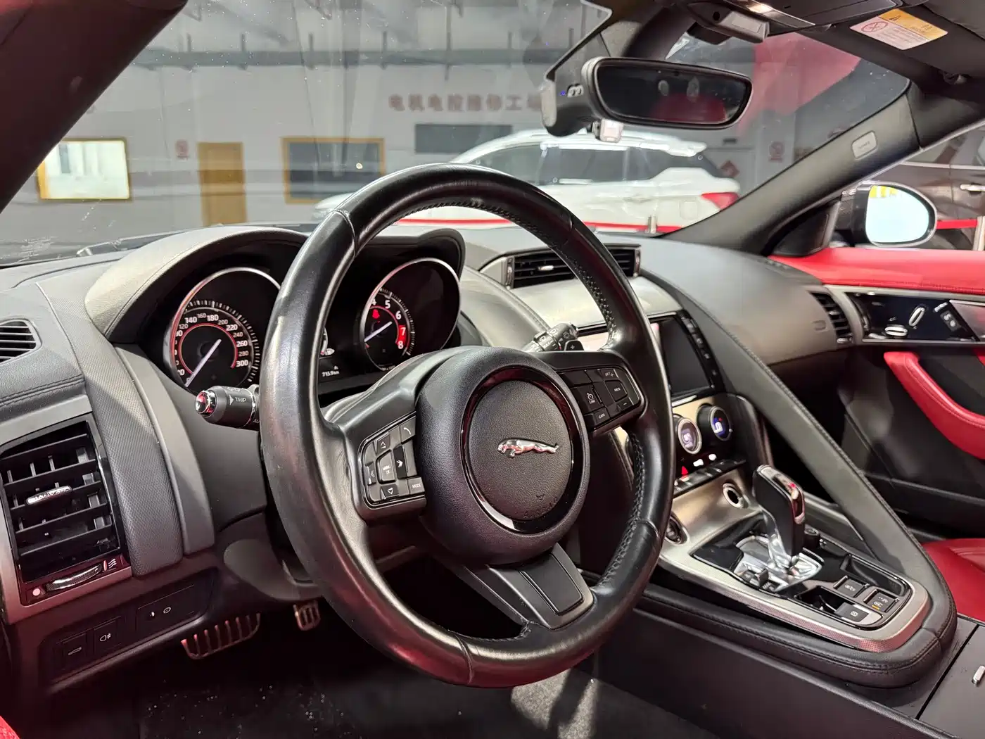 Jaguar F-TYPE 2018 2016 3.0 SC Hardtop