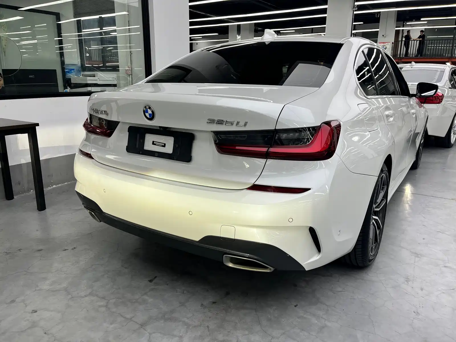 Photo 13 - BMW 3 Series