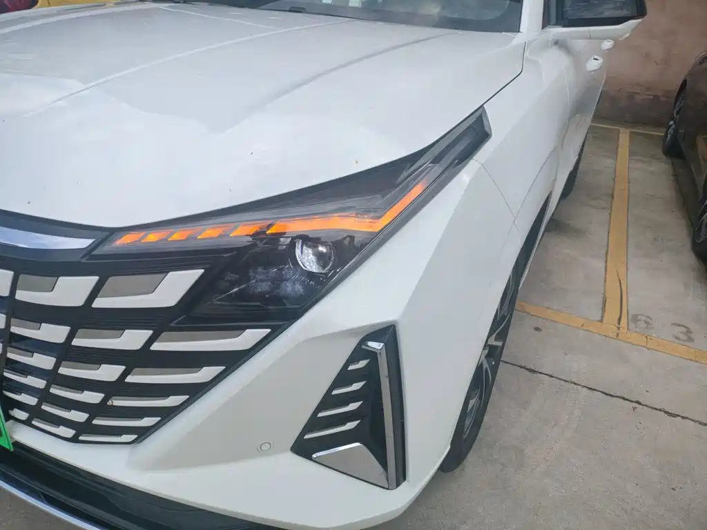 Changan UNI-Z New Energy 2025 2025 Smart New Blue Whale 125km Warship Edition