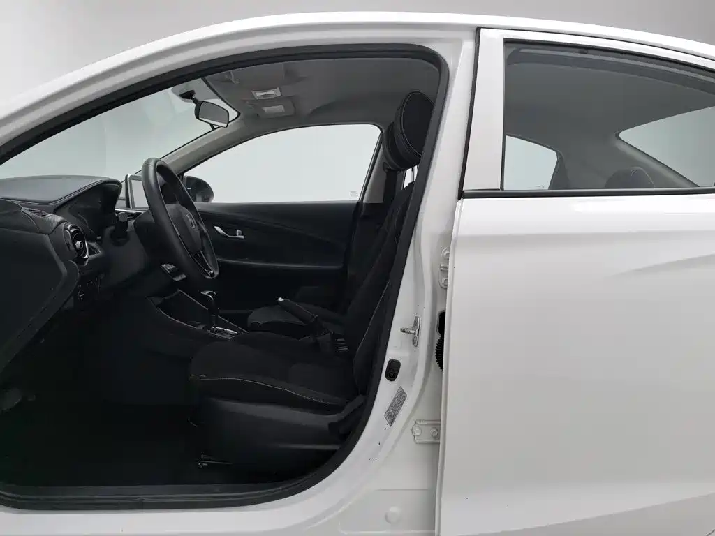 Changan Yuexiang 2020 2019 1.5L DCT Comfort China VI