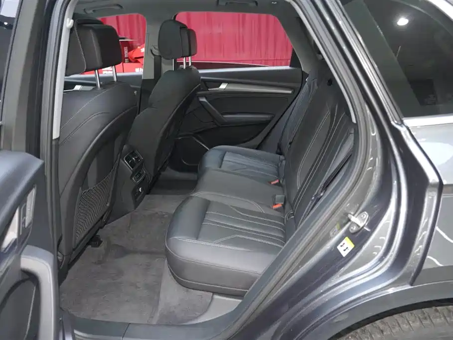 Audi Q5L 2022 Facelift 40T Luxury Dynamic фото 18