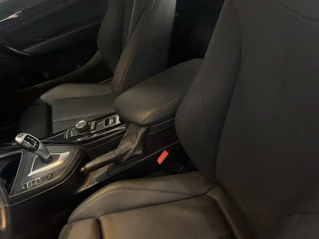 BMW 2 SERIES (IMPORTED)
