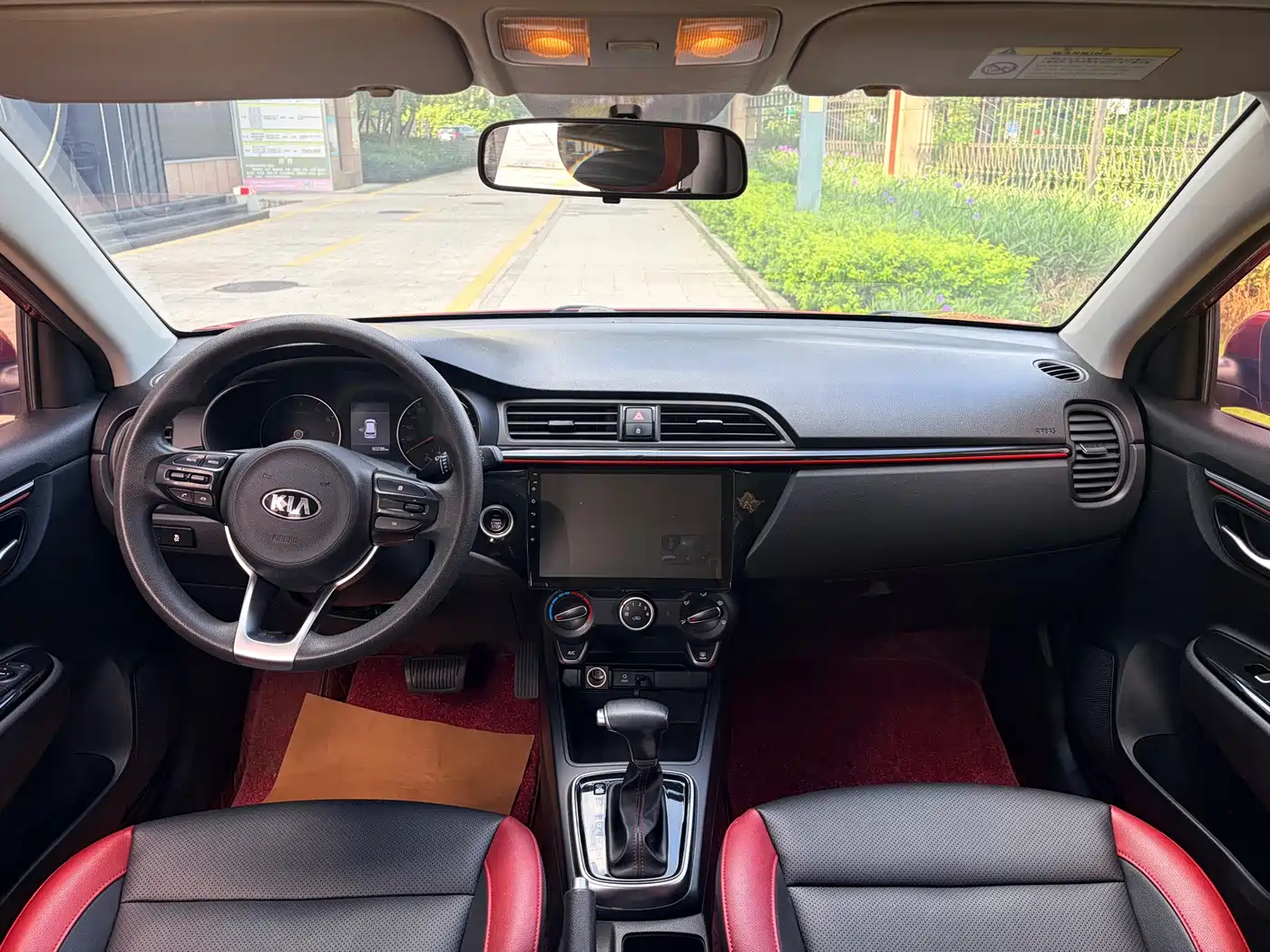 Kia KX CROSS 2018 2017 1.4L AT GLS