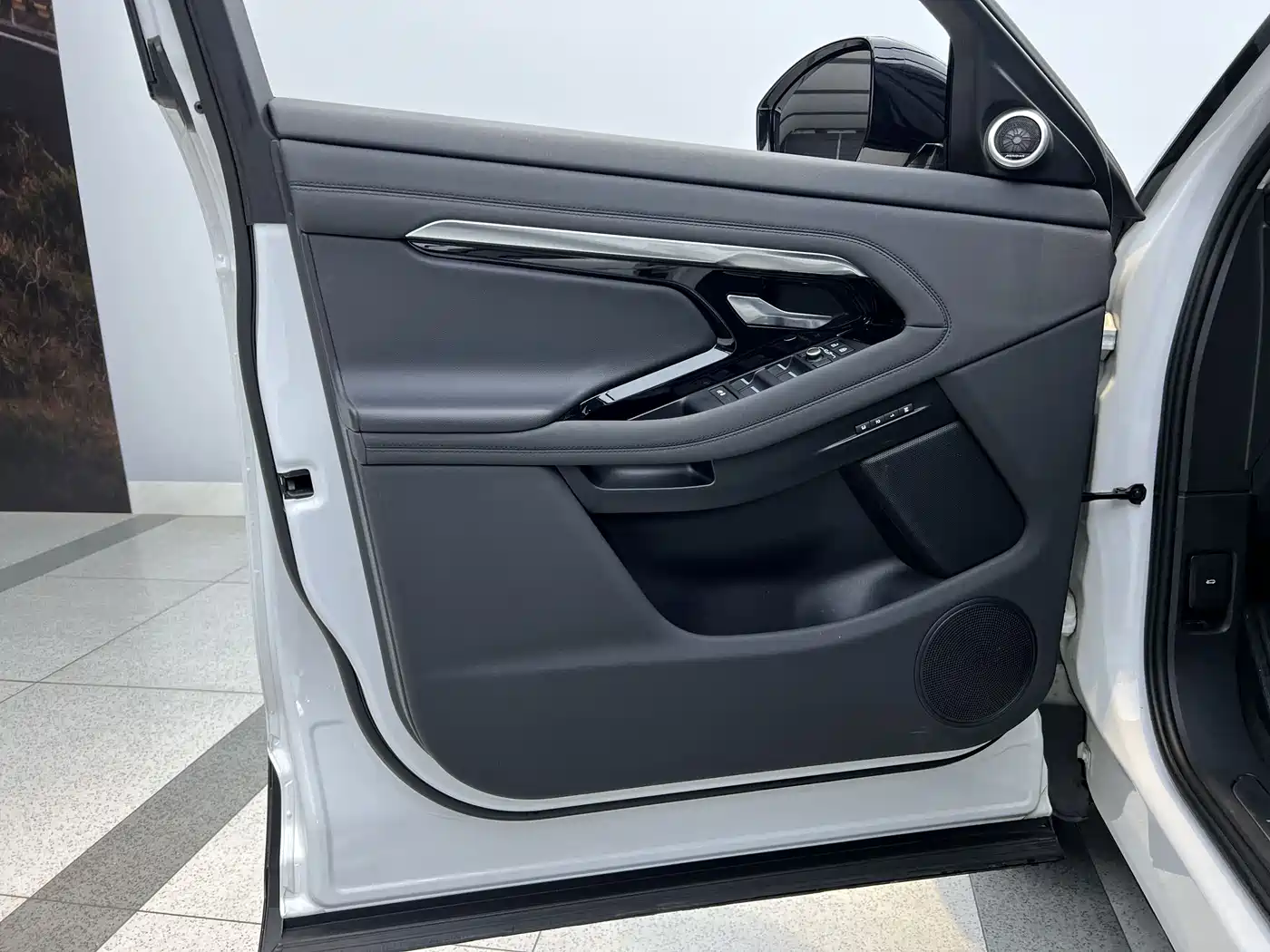 LAND ROVER RANGE ROVER AURORA