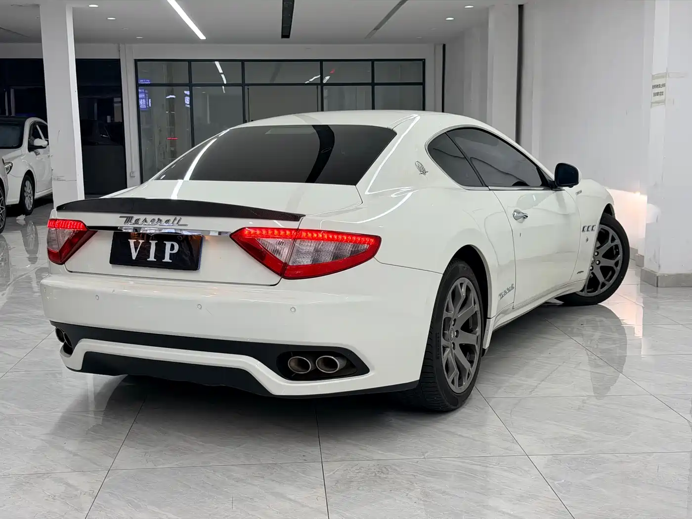 Maserati GranTurismo фото 7