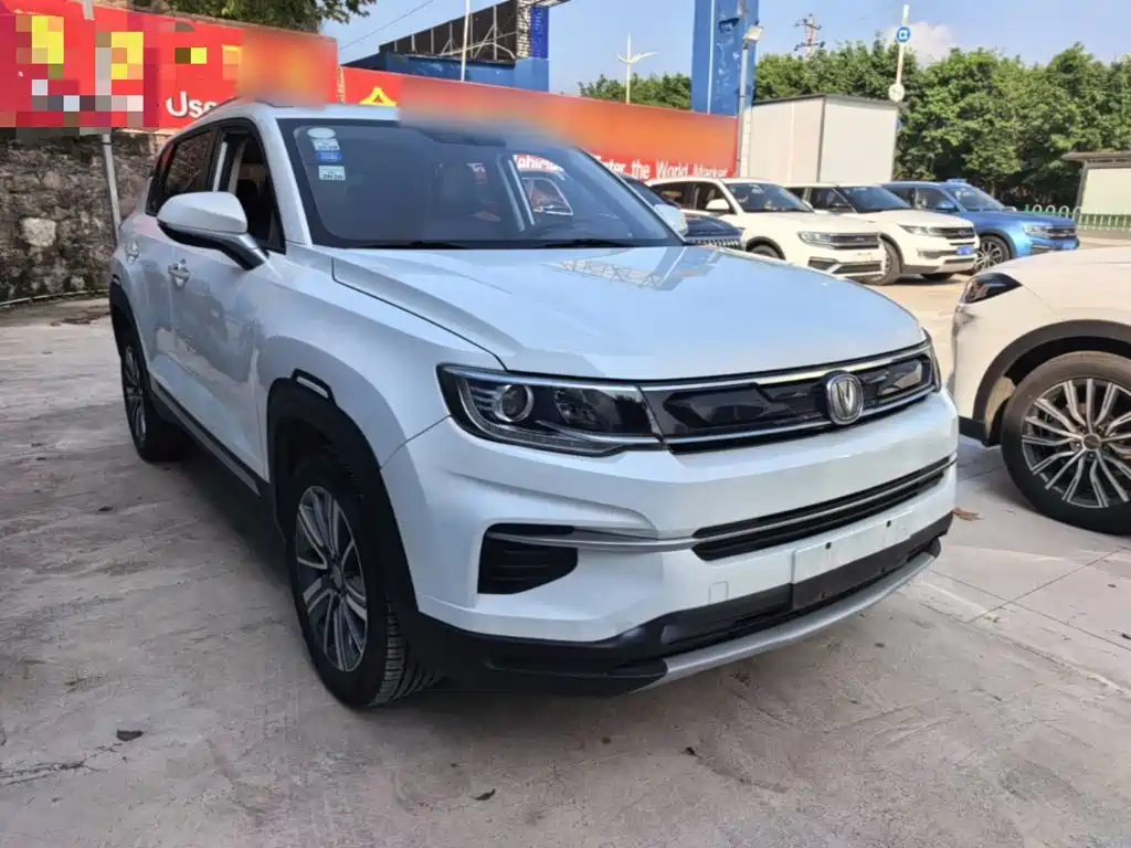 Changan CS35 PLUS 2018 2018 1.6L Manual Smooth Connect China V