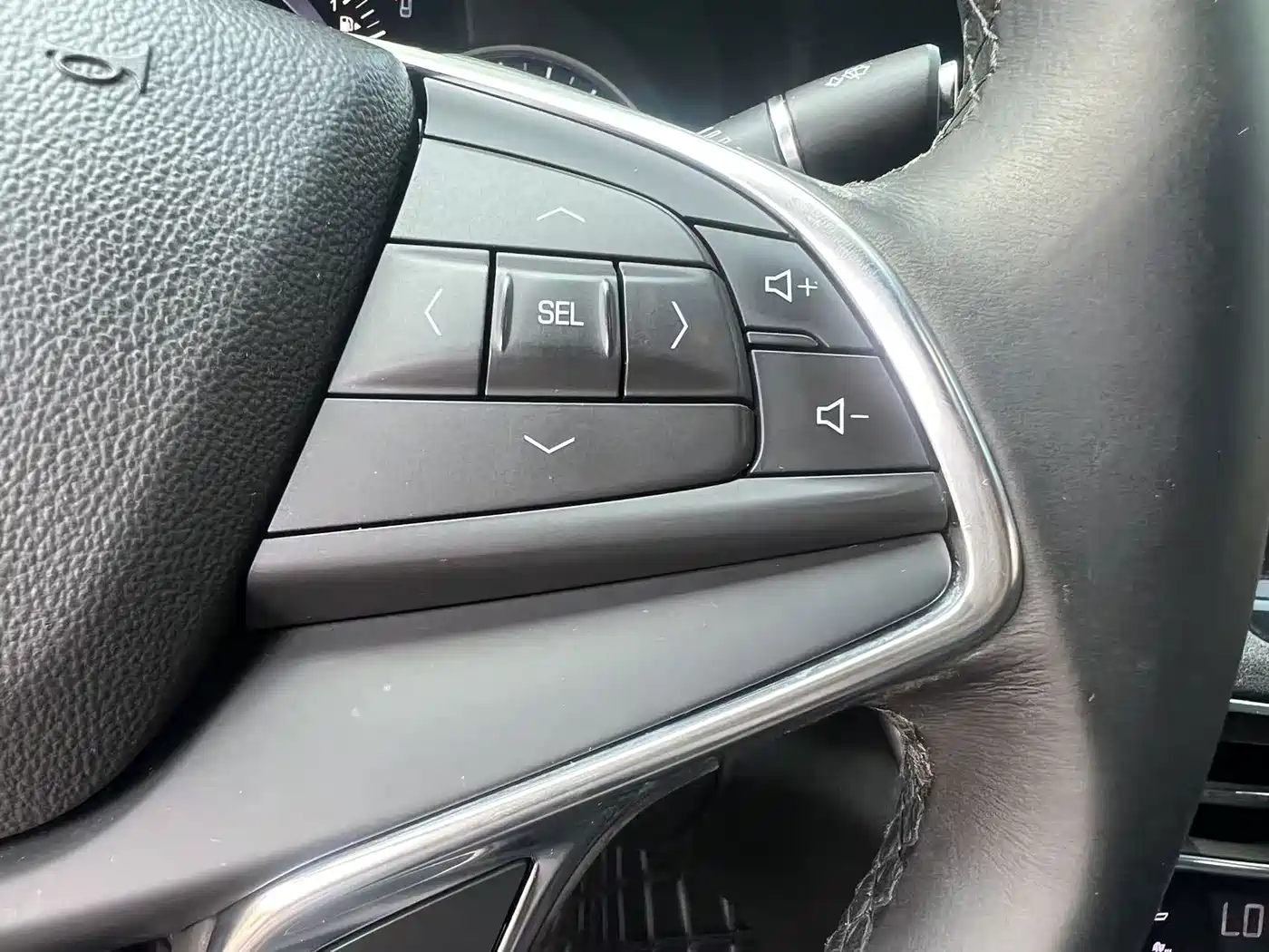 Photo 11 - Cadillac CT6