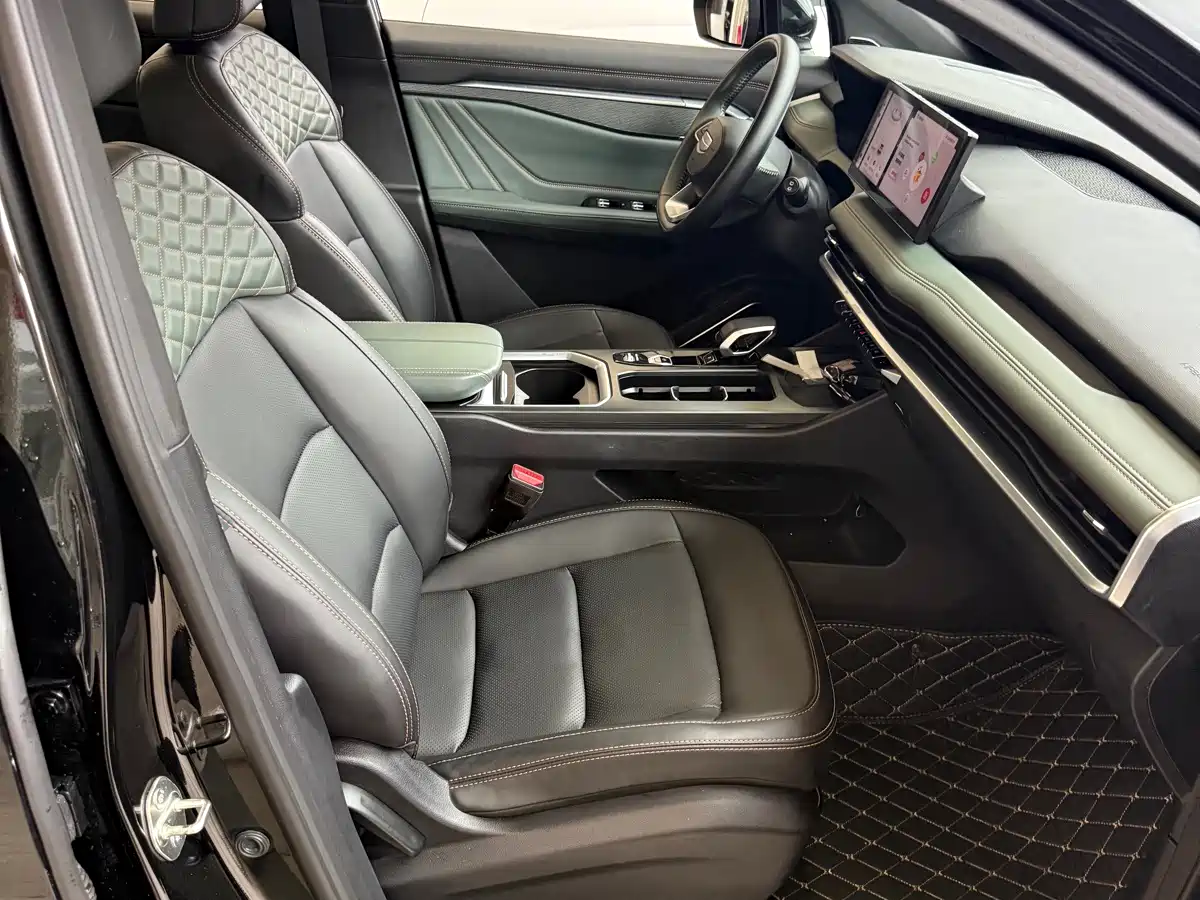Geely Haoyue L 2023 2023 2.0T DCT Premium Model