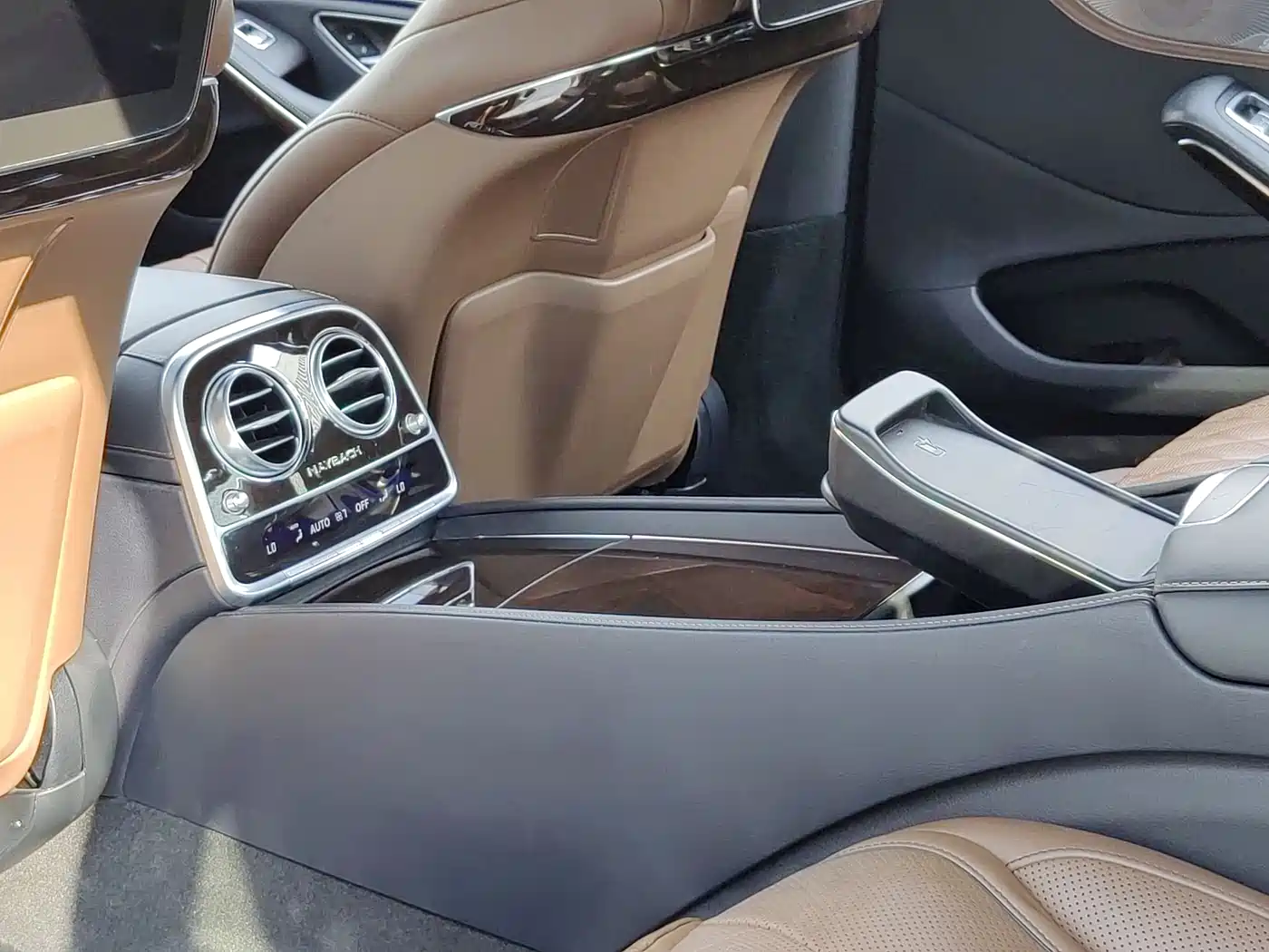 Mercedes-Benz Maybach S-Class 2020 S 560 4MATIC фото 17