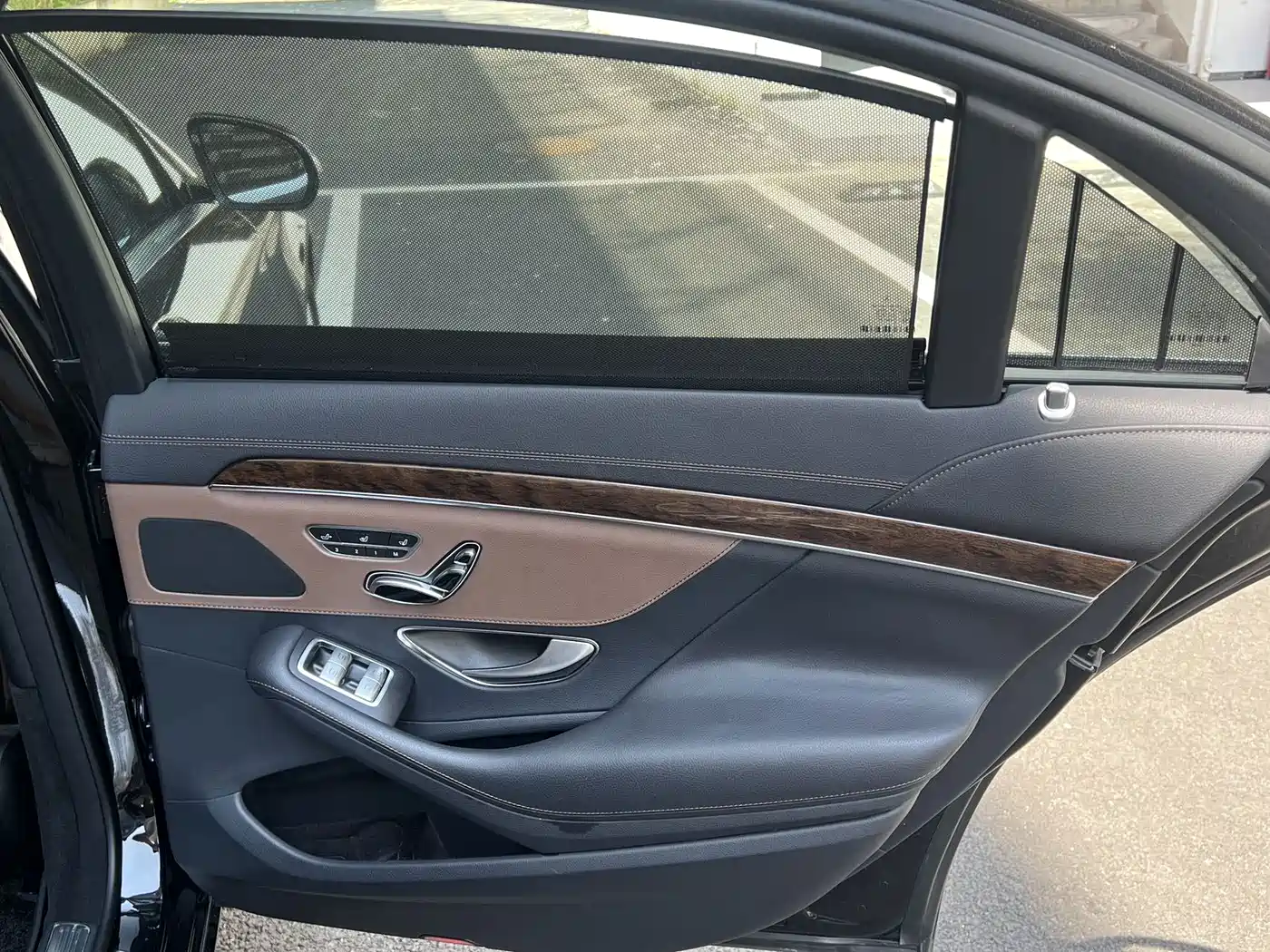 Фото 22 - Mercedes-Benz S-Class