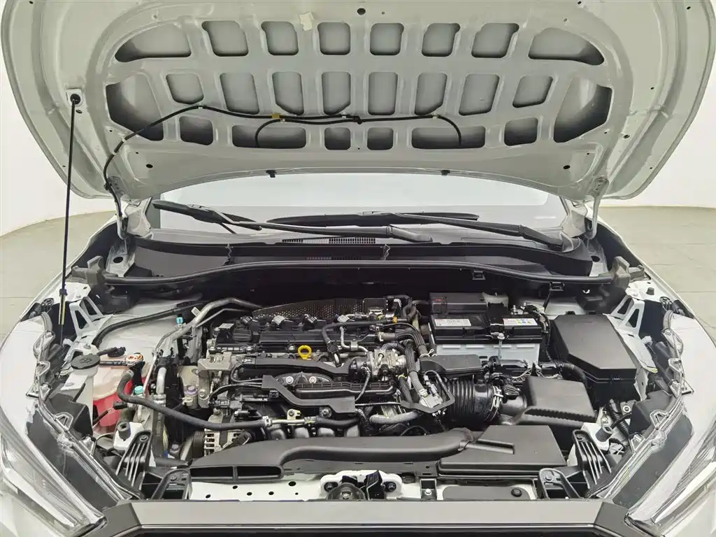 Toyota Corolla Cross 2023 2.0L Elite Edition фото 6