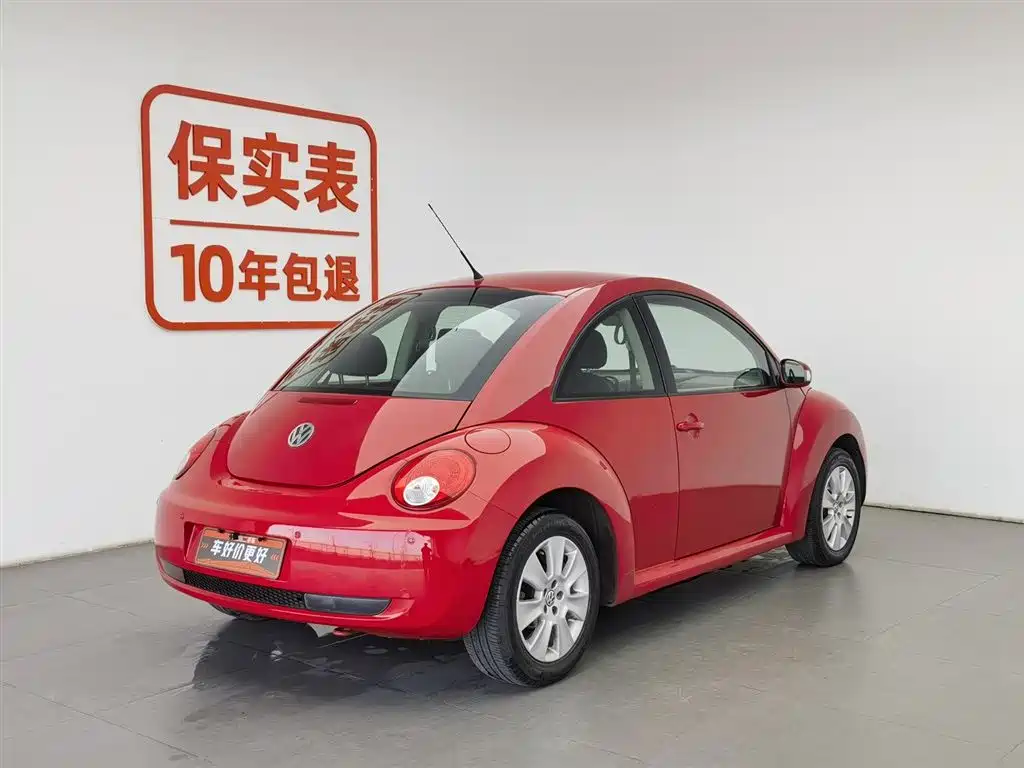Volkswagen Beetle 2010 Model 1.6 AT фото 2