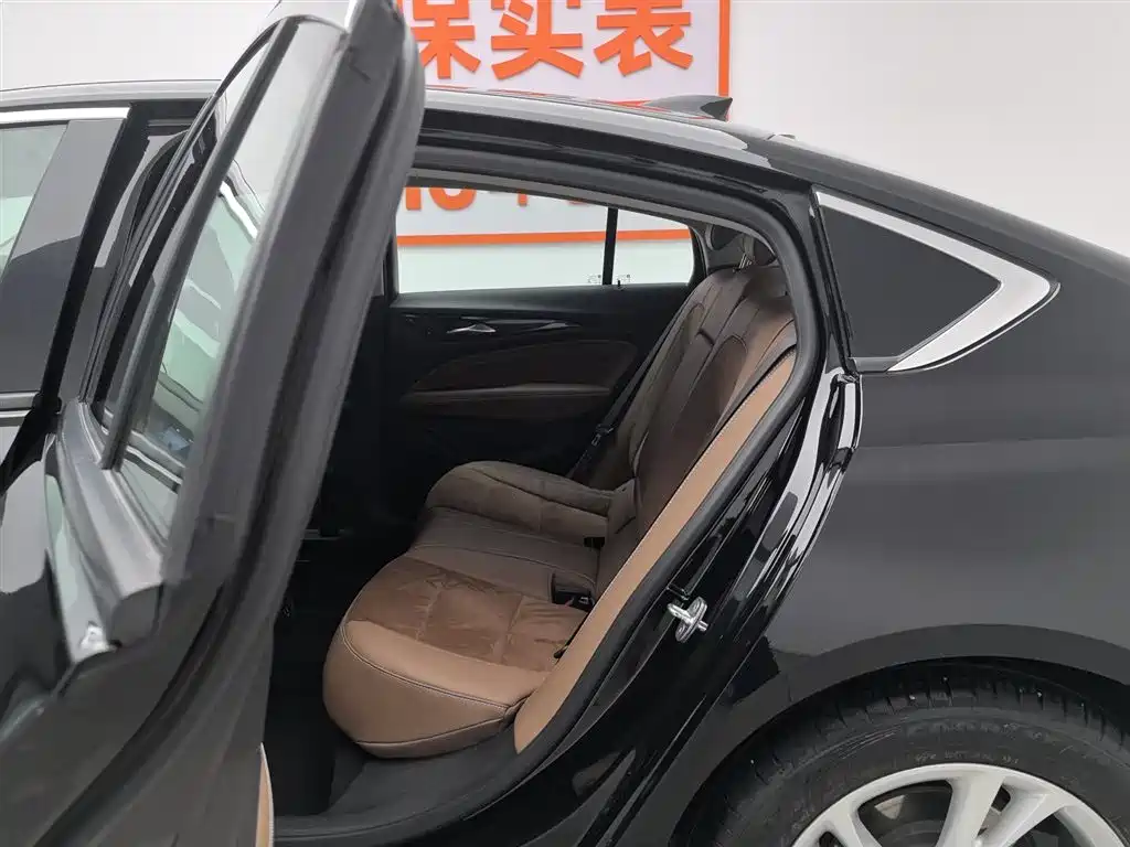 BUICK REGAL