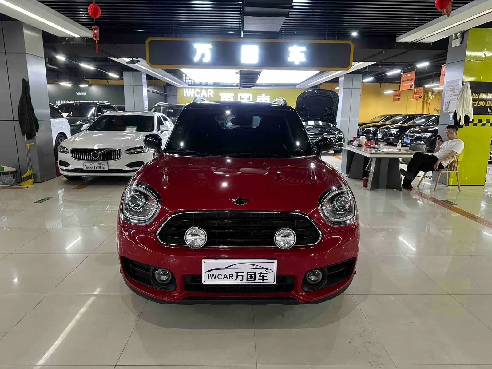 Photo 1 - MINI COUNTRYMAN