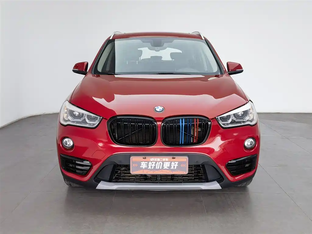 BMW X1 2019 sDrive20Li Leading Model фото 3