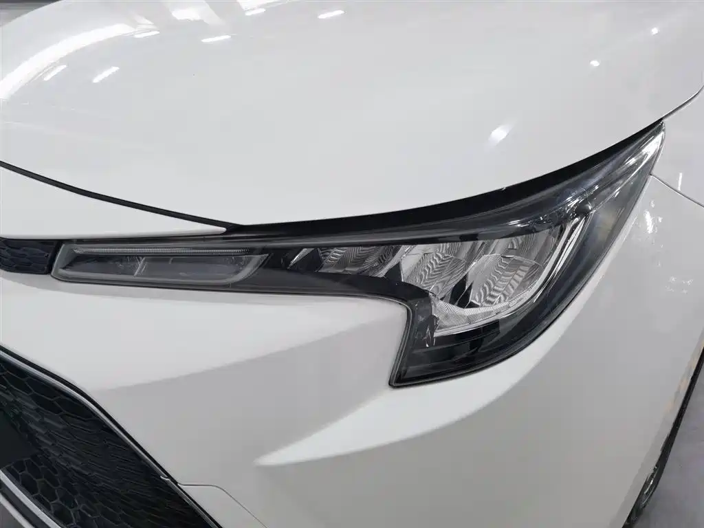 Toyota Levin 2022 185T CVT Luxury Edition фото 7