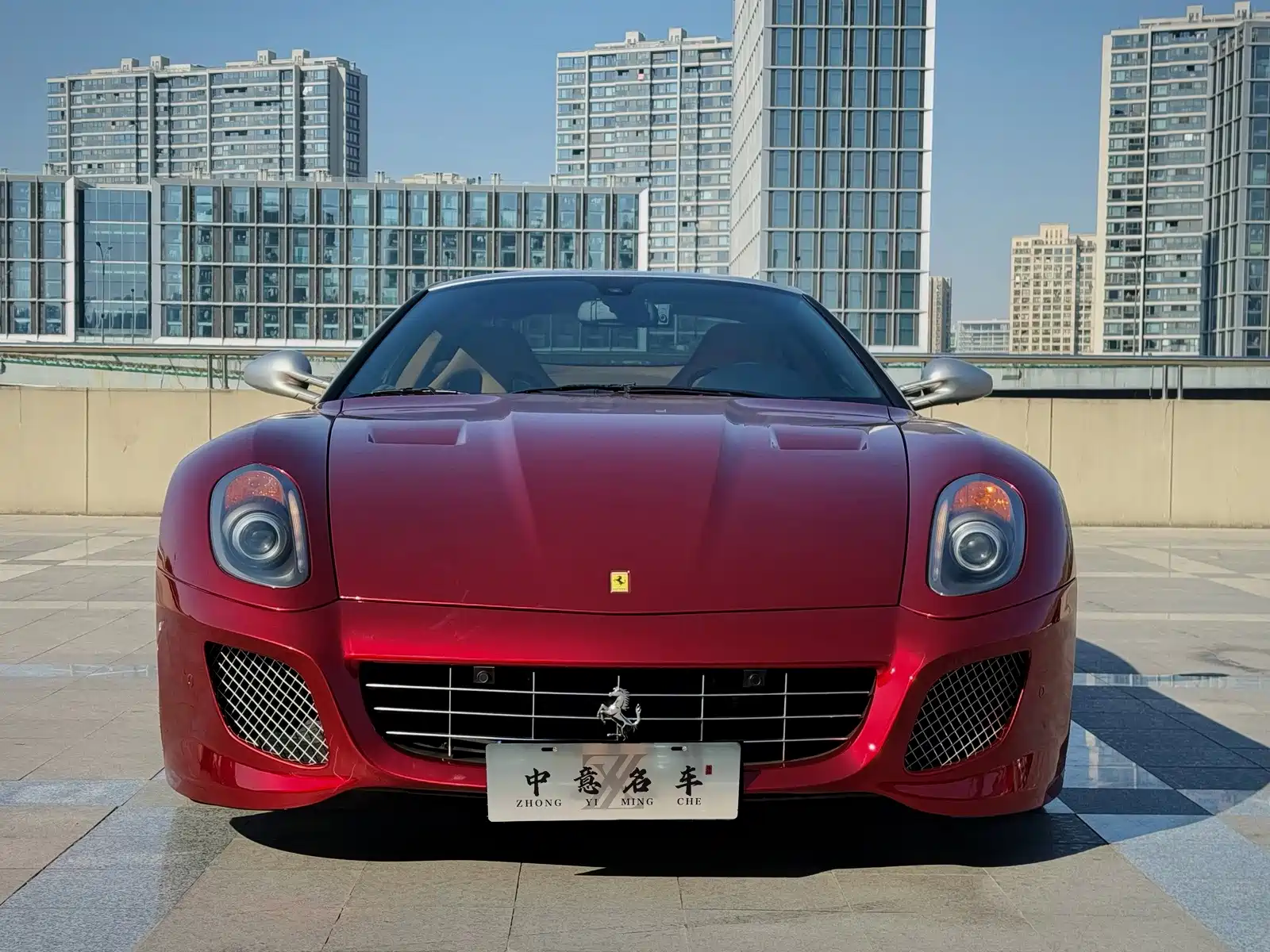 Фото 2 - Ferrari 599