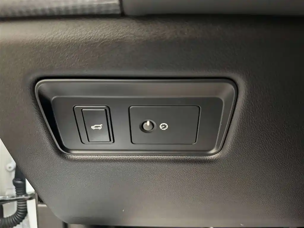 Land Rover Range Rover Sport 2020 3.0 L6 HSE DYNAMIC фото 34