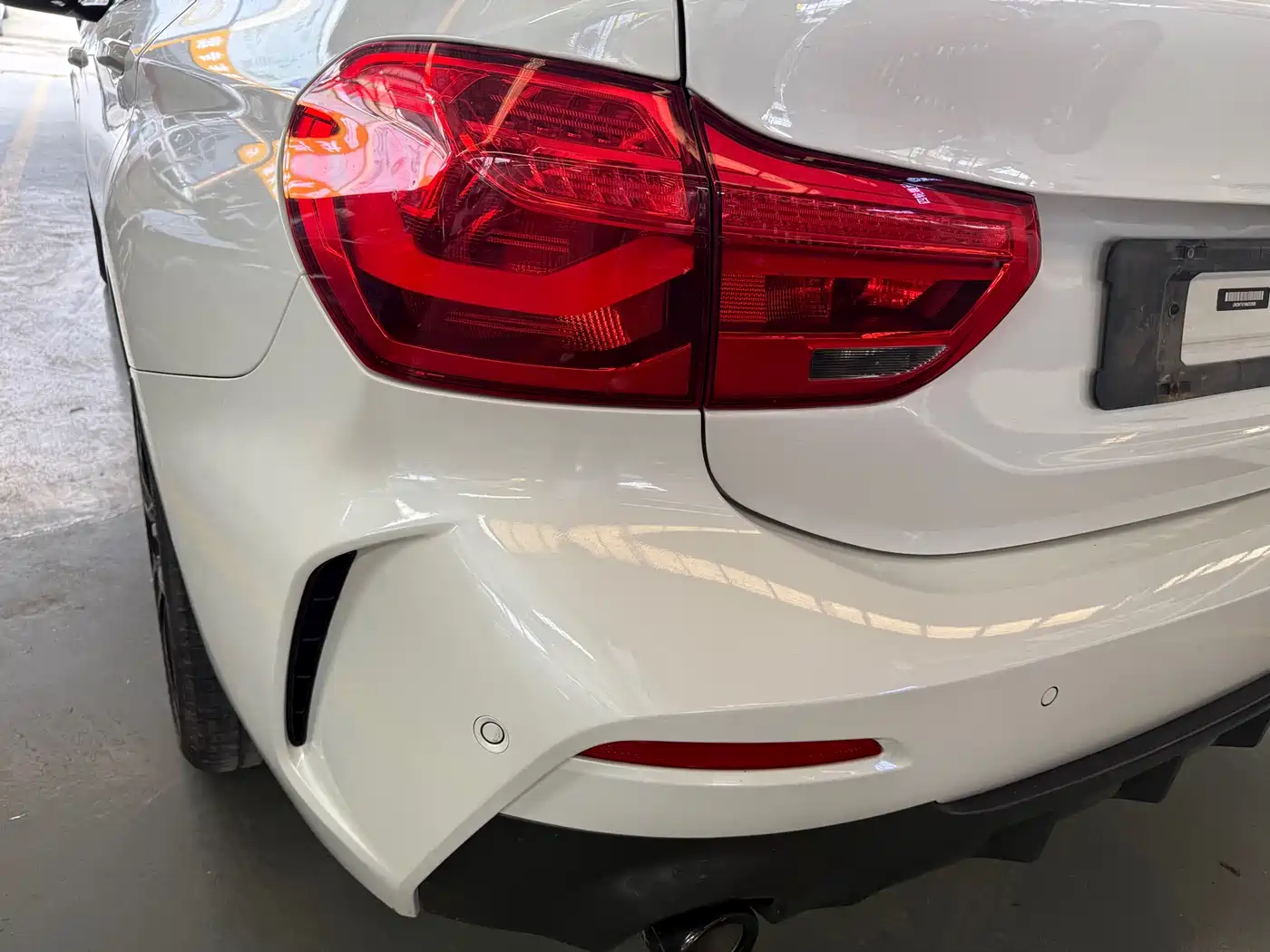 BMW 1 Series 2022 125i M Sport Shadow Edition фото 21