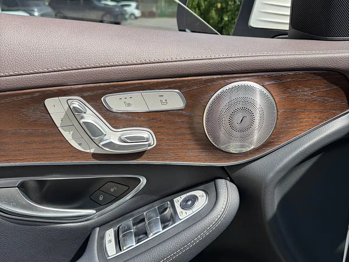 Mercedes-Benz GLC 2022 Model GLC 300 L 4MATIC Dynamic Edition фото 7